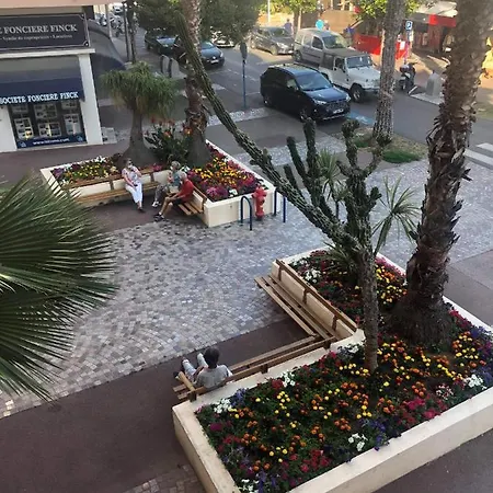 Magnifique Emplacement Pour Ce Joli F3 Cavalaire-sur-Mer